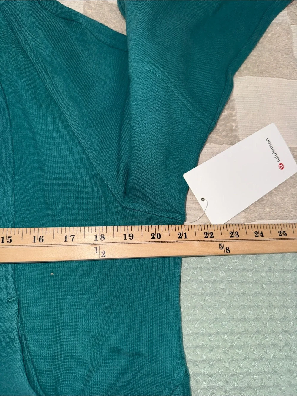 NWT Lululemon Scuba Oversizdd Side-Slit Hoodie size XS/S